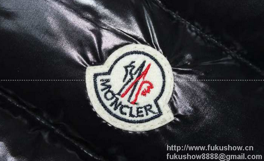 秋冬最安値高品質MONCLER モンクレール ダウン ベスト コピー 中綿 防寒着 厚手 軽量 カジュアル トップス