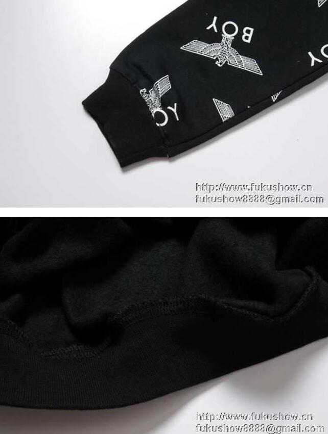 HOTお買い得 boy london ボーイロンドン パーカー メンズ ブラック ホワイト総柄 メンズスウェット 春夏新作
