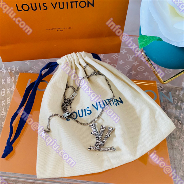 ヴィトン 偽物 アクセサリー Louis Vuitton