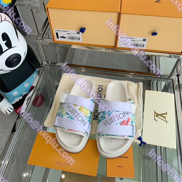 Louis vuitton サンダル コピー