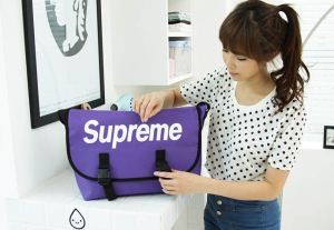 2014秋冬  SUPREME シュプリーム ★安心★追跡付 ショルダーバッグ