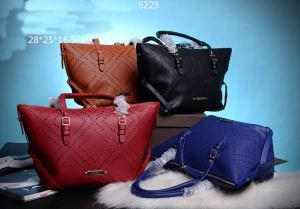 BURBERRY バーバリー 2014 人気が爆発 レディースバッグ 4色可選 6223