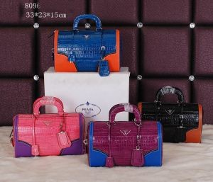 PRADA プラダ 2014 秋冬 贈り物にも◎ レディースハンドバッグ 4色可選 8096