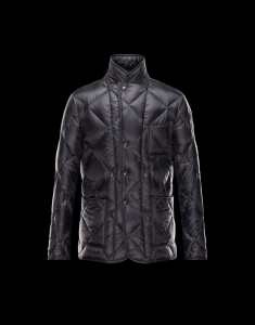 【激安】2015秋冬 MONCLER モンクレール ダウンジャケット 寒さに打ち勝つ 2色可選
