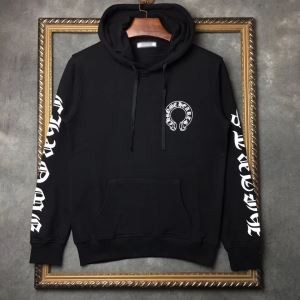 首胸ロゴ クロムハーツ CHROME HEARTS 2017秋冬 スタイリッシュな印象