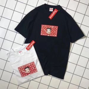 SALE!今季 2色可選 半袖Tシャツ  2018春夏新作★安心★追跡付  シュプリーム SUPREME