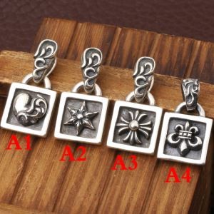 新作入荷格安CHROME HEARTS クロムハーツ コピー フレームド BS フレア チャーム ハート CHプラス スター ペンダント 4色可選