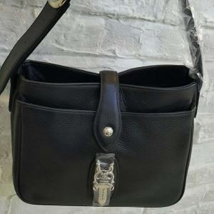 クロムハーツ バッグ メンズ レザー 本革 CHROME HEARTS ショルダーバッグ ブラック シルバーロゴ 品質保証100%新品 黒 革 メッセンジャーバッグ