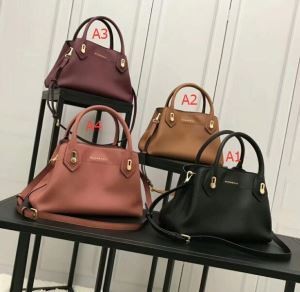 人気販売中 2018春夏新作上品上質 バーバリー BURBERRY 4色可選 個性的 　