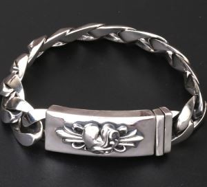 高品質 CHROME HEARTS ブレスレット ブランド 大人気 ハート十字架 クロムハーツ ブレスレット メンズ アクセサリー パンク シルバー 銀色 チェーン