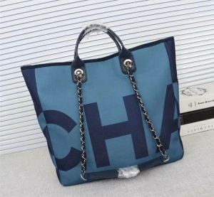 超人気新作登場 人気掲載 シャネル CHANEL トートバッグ 絶対欲しい新作