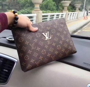 売れた商品 LOUIS VUITTON ポーチ 3色可選格安*出品*新品 ルイ ヴィトン