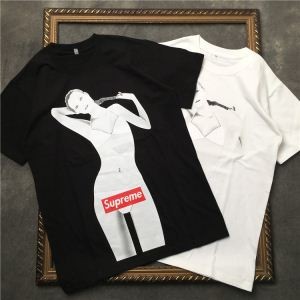 注目度UP! SUPREME シュプリーム 希少お得! 男女兼用 半袖Tシャツ 2色可选 トレンド感溢れる