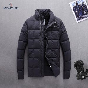 2018秋冬新作入荷人気MONCLERモンクレール ダウンジャケット コピー軽量ダウンコートアウター防寒防風全2色