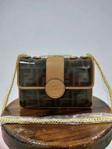 超人気*入手困難 FENDI フェンディ販売記念価格 ショルダーバッグ 3色可選 【激安のセール事情】
