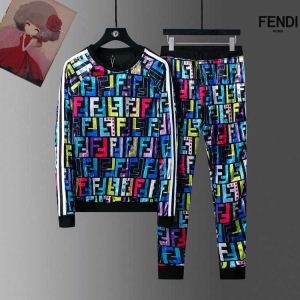 数量限定先行入荷 FENDI フェンディ 便利な定番アイテム 上下セット 人気商品セール
