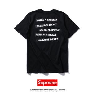 2018新作登場 シュプリーム SUPREME 旬スタイルに早変わり! Tシャツ/半袖 2色選択可 ついに登場