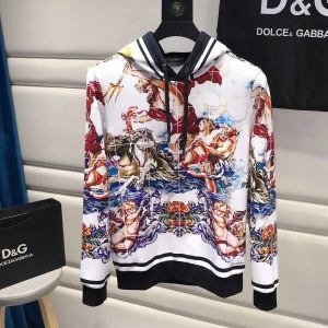 Dolce&Gabbana ドルチェ＆ガッバーナ  超人気新作登場 ハーフコート 圧倒的な存在感