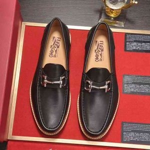 フェラガモ 偽物Salvatore Ferragamo爆買い品質保証メンズ厳選カーフレザーメンズビジネス用モカシンシューズ本革靴