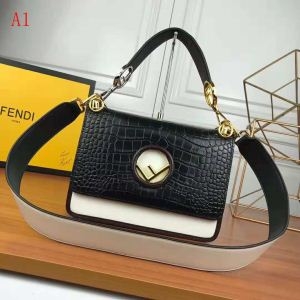 ファッションに役立つ ハンドバッグ 注目度UP！ フェンディシンプル派 FENDI 3色可選 安価