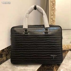 2019年新作PRADAプラダ ハンドバッグ コピーロゴ入りブラックレザーバッグ大人男性ビジネス用お洒落なかばん