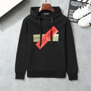 カジュアルに使える ドルチェ＆ガッバーナ 2018年秋冬絶対手に入れたい! Dolce&Gabbana パーカー トレンド感溢れる