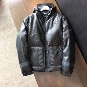 MONCLER モンクレール ダウンジャケット 国内入手困難 ユニセックスで定番の 最旬アイテム