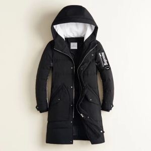 MONCLER モンクレール ダウンジャケット 一番欲しいのは 入手困難カラーも在庫あり 話題の新作