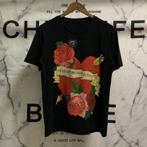 著名人の着用 ドルチェ＆ガッバーナ Dolce&Gabbana 2色可選魅力が光る Tシャツ/ティーシャツ永遠の定番