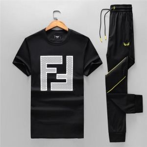 2019春夏新作登場 韓国の人気 新作オシャレ フェンディ FENDI 上下セット 2色可選 一目ぼれ
