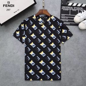 半袖Tシャツ 3色可選 2019年新作通販 最も話題となったアイテム 1年中活躍する FENDI フェンディ