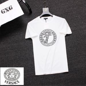 絶大な人気 絶妙な抜け感 ヴェルサーチVERSACE Tシャツ/ティーシャツ 2色可選 2019夏に意外と人気な新作