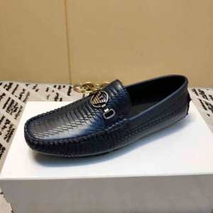 ARMANI メンズ ローファー 上品な大人っぽいコーデにぴったり アルマーニ コピー ネイビー ストリート ロゴ ブランド 安い