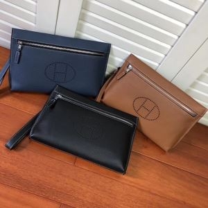 こなれ感あるデザインで大人気 エルメス クラッチバッグ コピー メンズ HERMES 3色可選 ユニーク 通勤通学 在庫わずか 安価