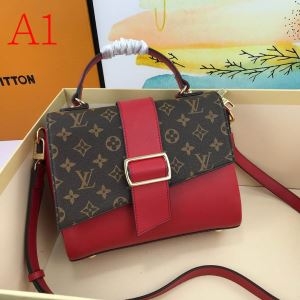 ルイヴィトン ショルダーバッグ コピー さりげなく日常感溢れた限定品 レディース Louis Vuitton 大容量 おすすめ 最安値