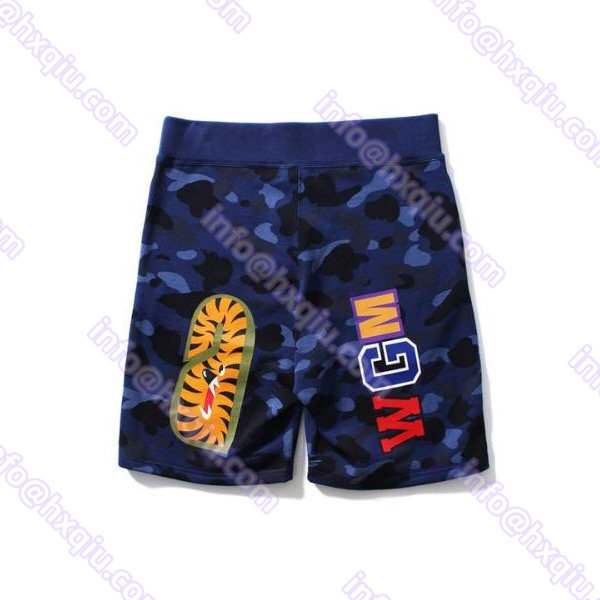 ベイシング エイプ A BATHING APE カジュアルショーツ