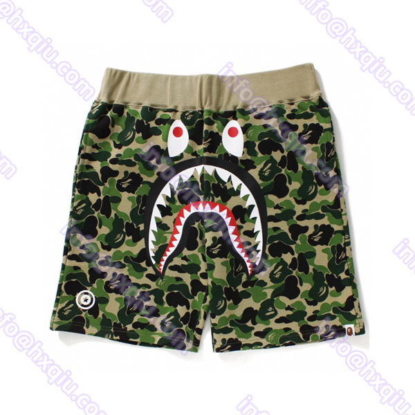 ベイシング エイプ A BATHING APE カジュアルショーツ