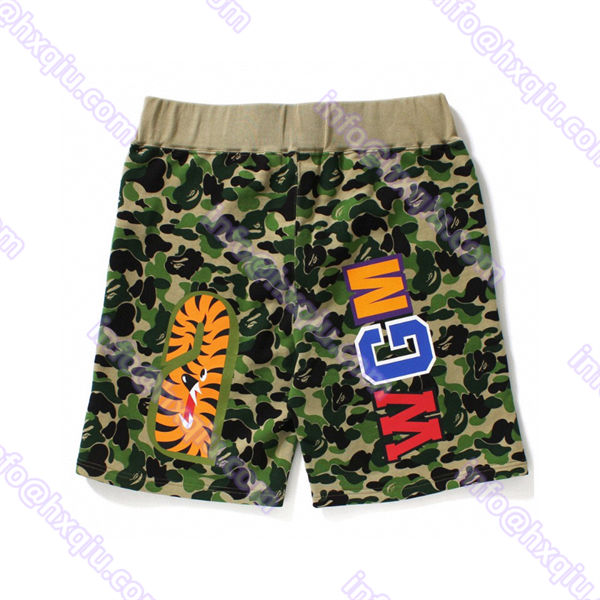 ベイシング エイプ A BATHING APE カジュアルショーツ