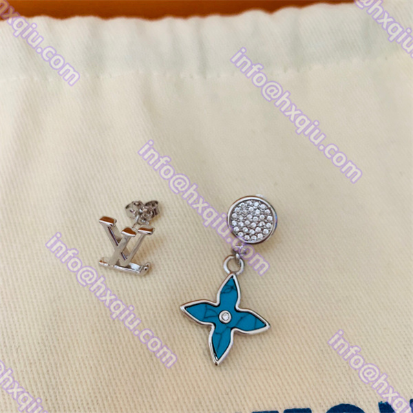 Louis vuitton 偽物 ヴィトン アクセサリー