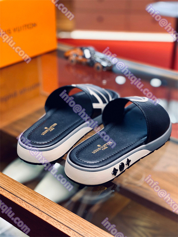 Louis vuitton サンダル コピー