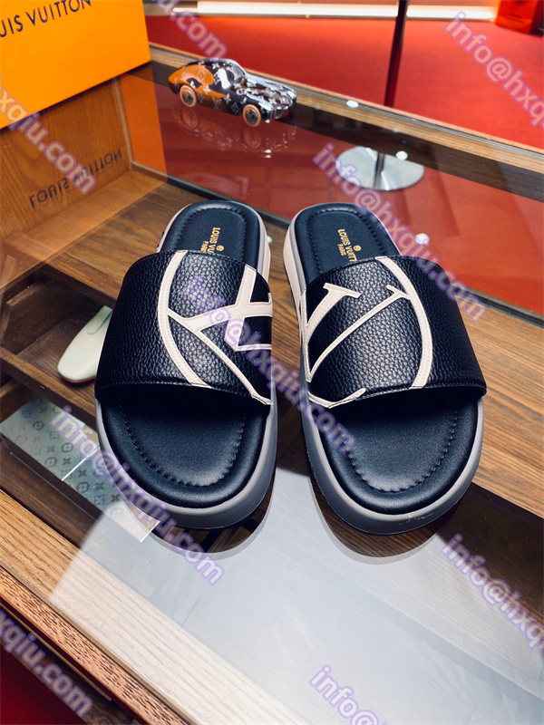 Louis vuitton サンダル コピー