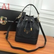 プラダ ショルダーバッグ 新作 深みあるシックさを感じ レディース PRADA コピー 多色可選 定番人気 相性抜群 品質保証