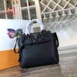 プラダ ショルダーバッグ コピー 華やかさを魅力的に映る人気新作 PRADA レディース 2020新作 多色可選 レザー おしゃれ 安価
